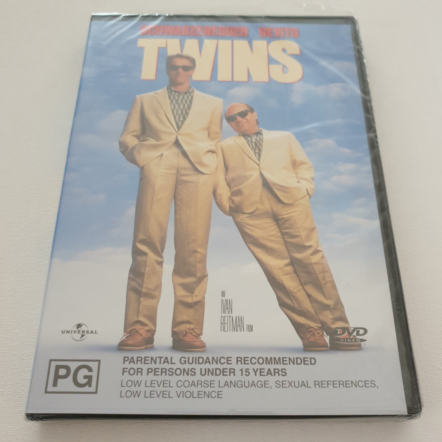 Twins (Blu-ray DVD)